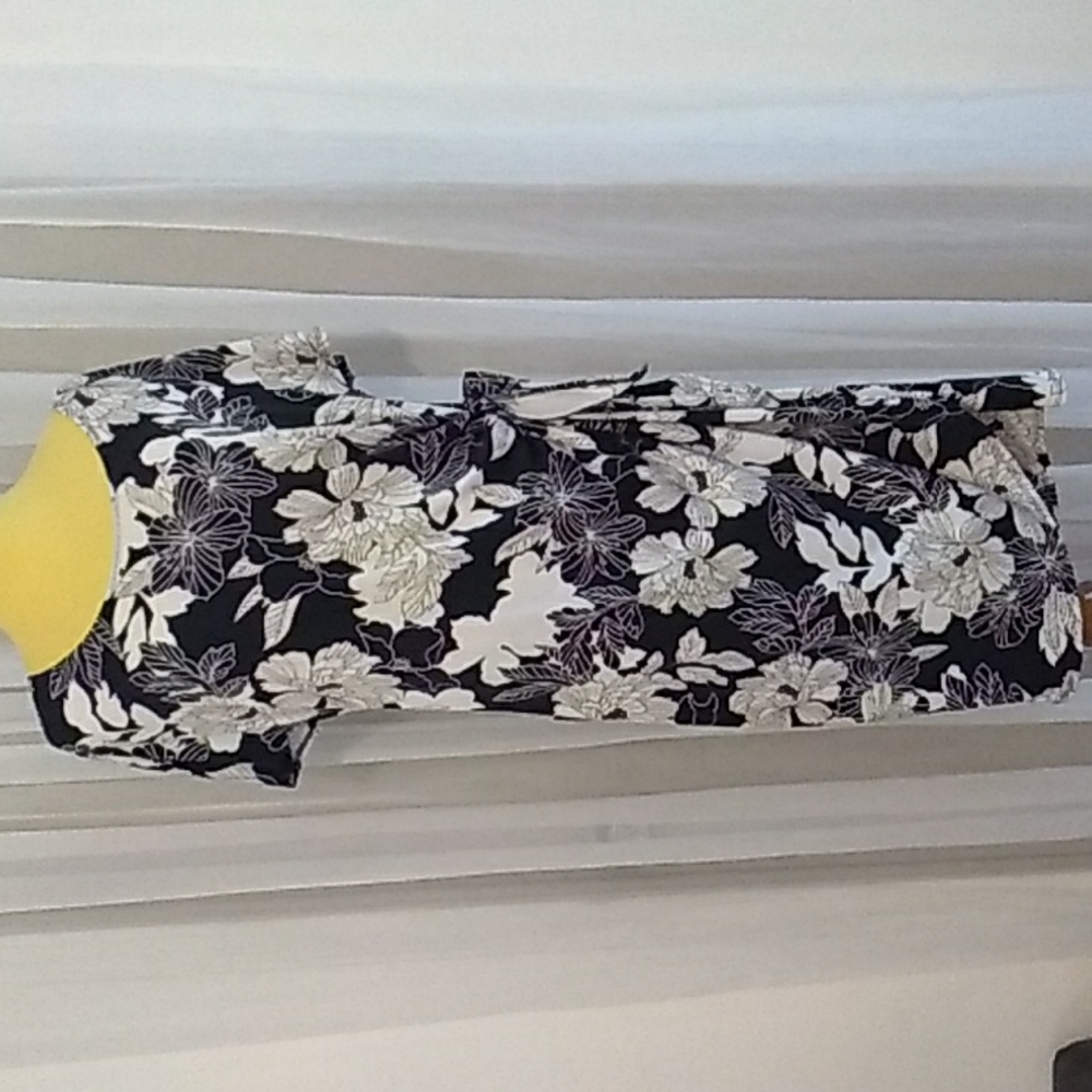 Robbie Bee Dress Size XL